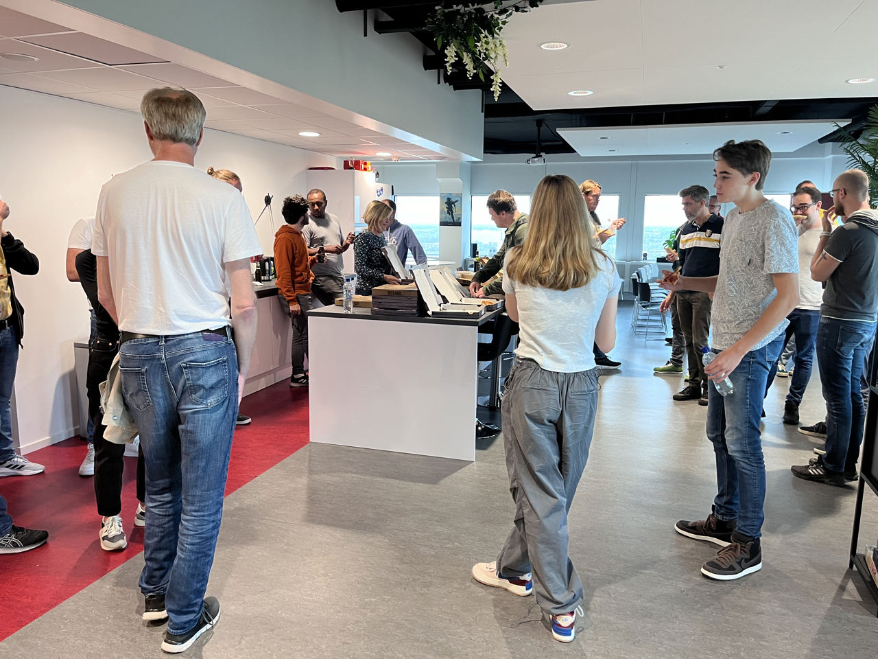 Meetup At The Rotterdam Office | Devoxx Try-out: Maintaining Maven at scale and Machine Learning in Java